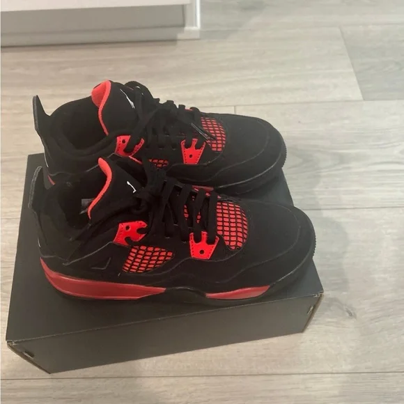Jordan Retro 4 “Red Thunder” (1) PS 2022 - Picture 4 of 9